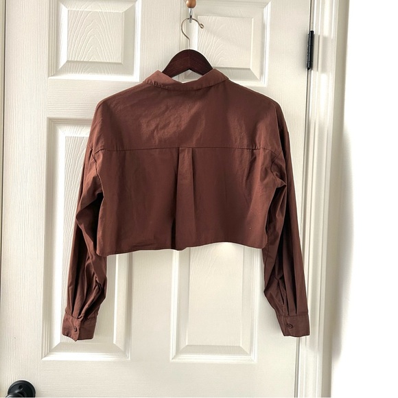 Forever21 brown cropped button up size S - Picture 4 of 5